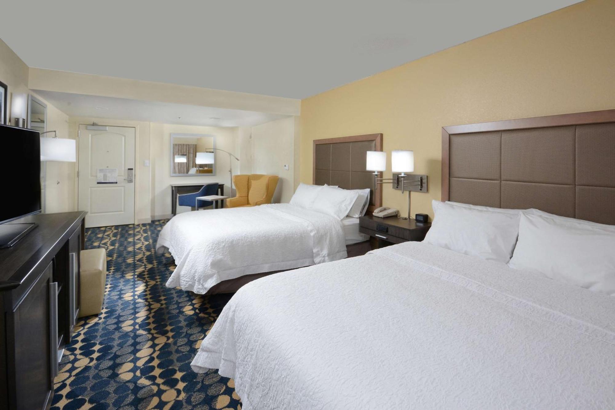 Hampton Hotel 3*