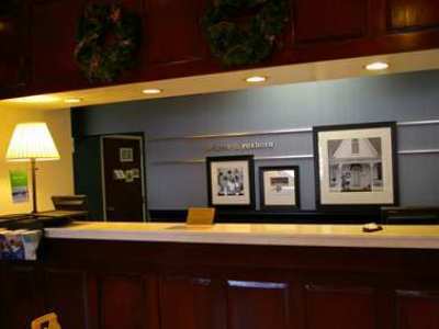 Hotel Hampton Roxboro
